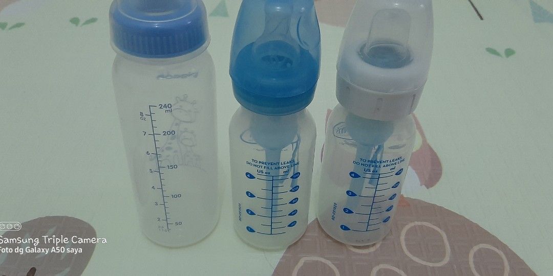 Botol susu jarang pakai, Bayi & Anak, Perawatan & Makanan Anak di Carousell