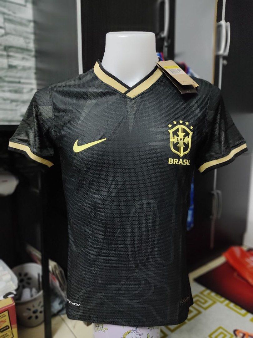 Brazil Black Jersey 2022 National Football Jersey Soccer Jersey t-shirt,  Men's Fashion, Activewear on Carousell