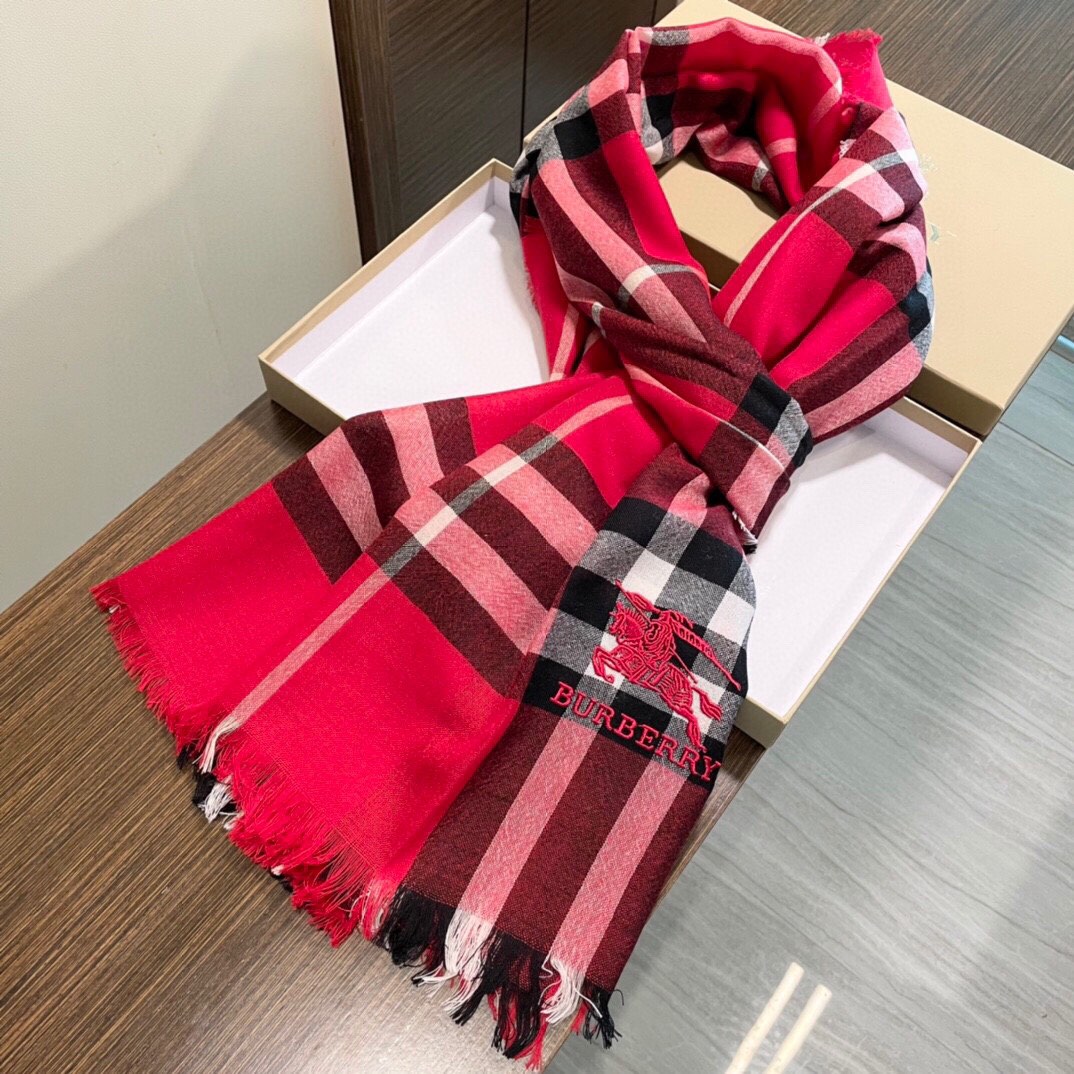 Burberry Velvet scarf, Women's Fashion, Watches & Accessories, Scarves
