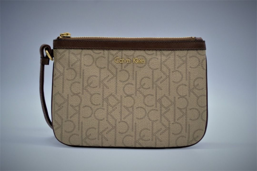 Monogram logo zip top swing bag outlet