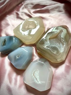 (Category: ) located in . Submitted by Fengshui_Court (Listing ID 1195254055, Image 1). Description: .