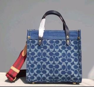 (Category: ) located in . Submitted by bagtobags (Listing ID 1195338183, Image 1). Description: .