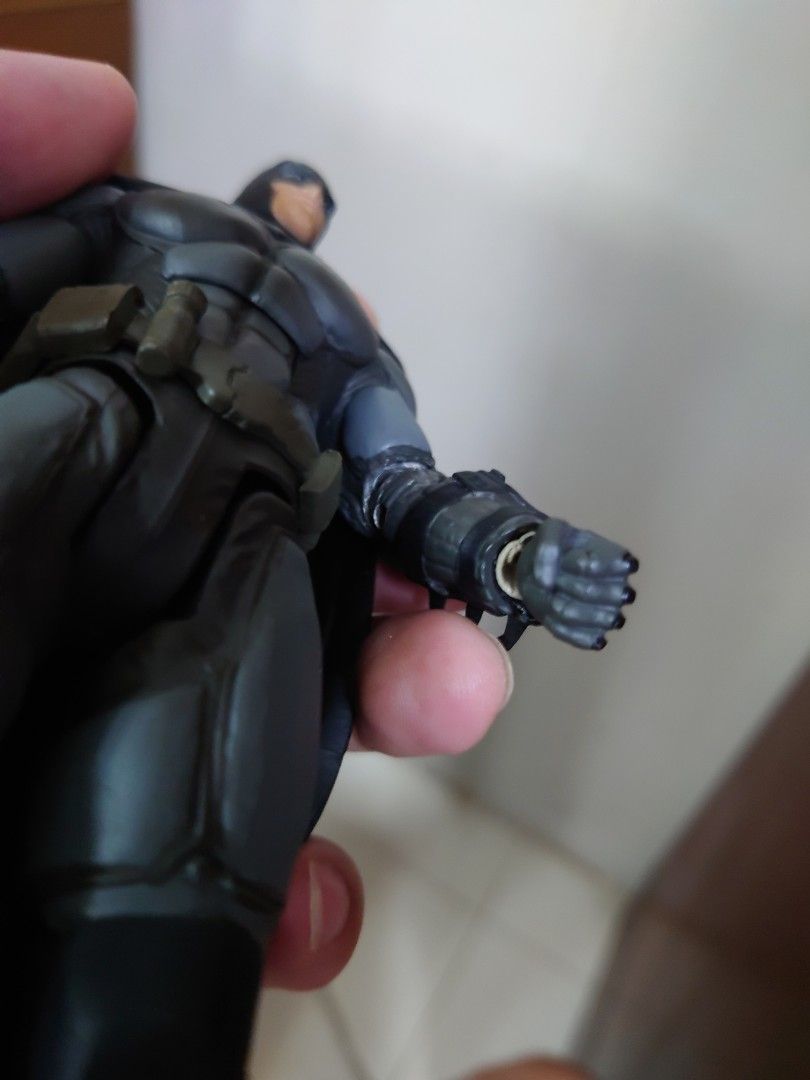DC DIRECT SALE (Category: Figurines & Statues) located in Quezon City. Submitted by lord_ensis (Listing ID 1195280362, Image 3). Description: Bruce Wayne SOLD Arkham Origins Batman 900 (glued left hand) New 52 Batman (shiny version) 1200 Thomas Wayne Batman (Flashpoint) SOLD Batman Beyond 1200 (elbow joint repaired, I had it professionally done.. I can't even tell which one is repaired) Armored Batman (comes with packaging.. Clamshell good but ca