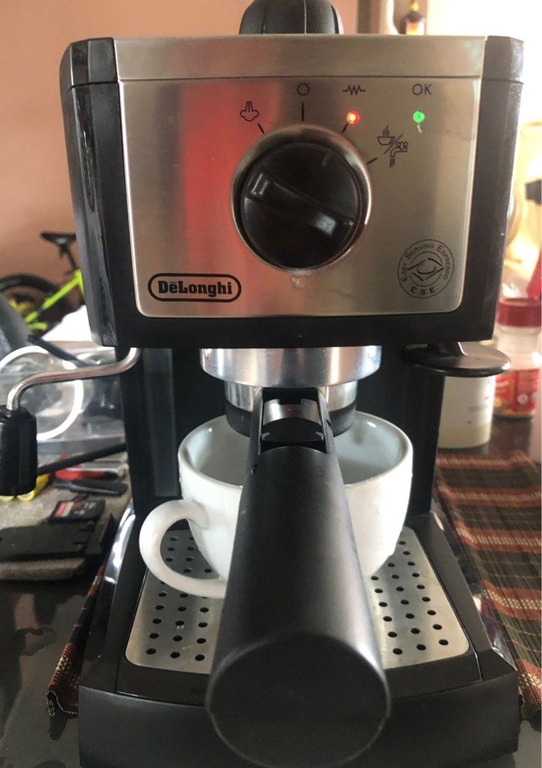 DeLonghi Coffee Maker EC155, TV & Home Appliances, Kitchen Appliances, Coffee Machines & Makers