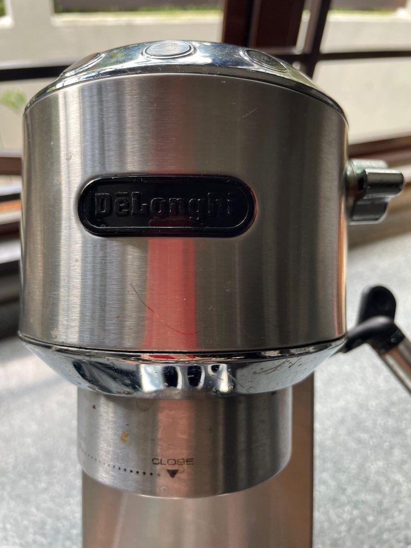 Delonghi EC680.M coffee machine, TV & Home Appliances, Kitchen