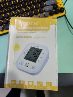 Electronic Blood Pressure Monitor