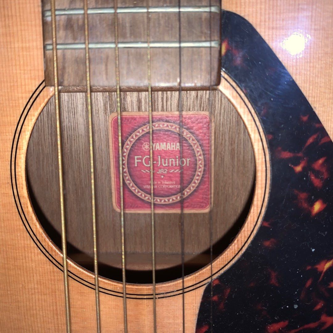 Gitar Yamaha FG JR 2, Musik & Media, Alat di Carousell
