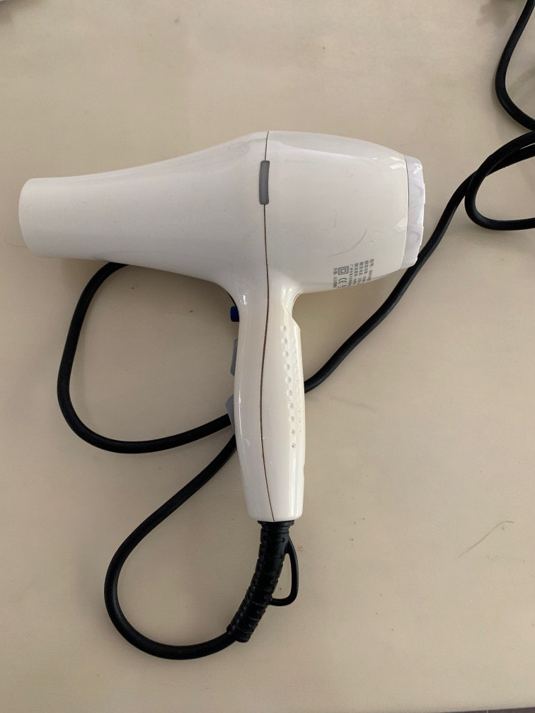 Hair Dryer, Beauty & Personal Care, Hair on Carousell