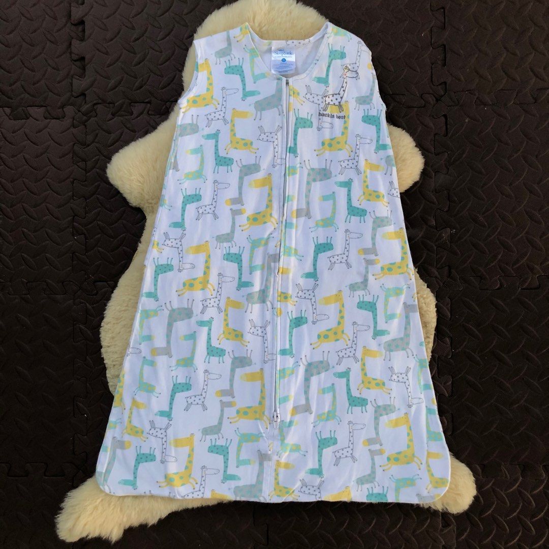 Halo sleepsack Giraffe, Babies & Kids, Babies & Kids Fashion on Carousell