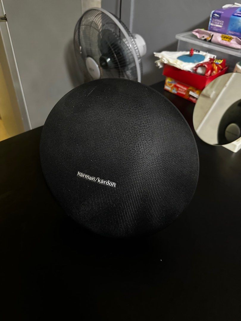 Harman kardon onyx 3 speaker, Audio, Soundbars, Speakers & Amplifiers