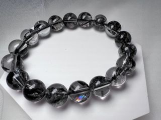 (Category: ) located in . Submitted by dearestgems (Listing ID 1195222986, Image 1). Description: .