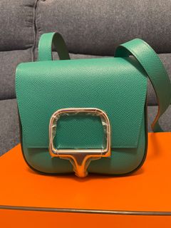 （分類：）位於 。 由 amandawml 提交（商品編號 1189012929，圖片 1）。簡介： 。