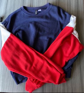 (Category: ) located in . Submitted by eri.closet (Listing ID 1195259463, Image 1). Description: .