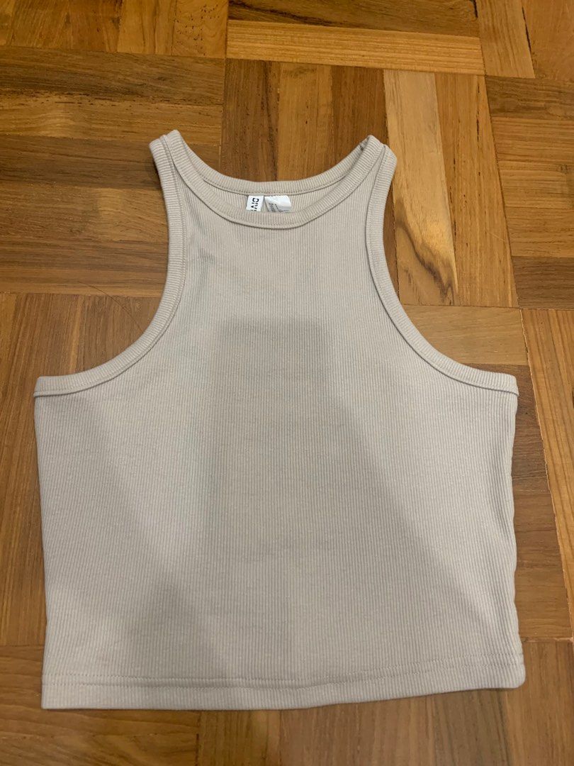 hm tank top