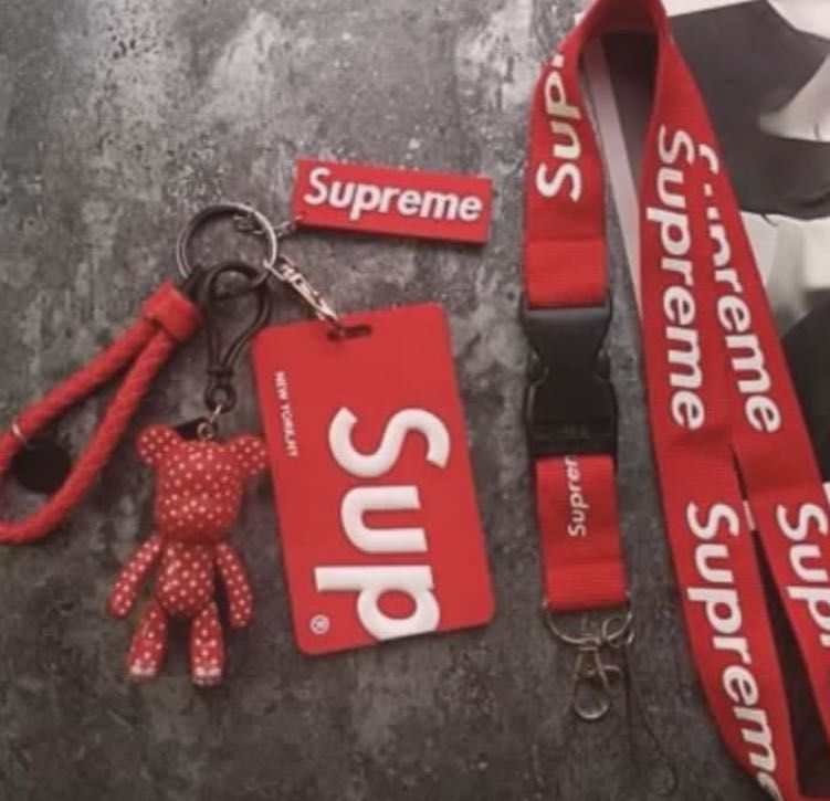 Supreme cheap key strap