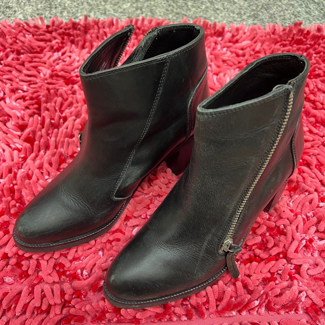 Kg chelsea boots best sale