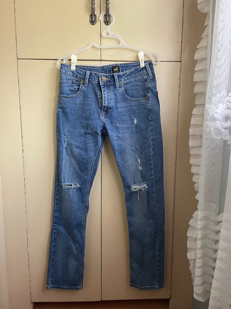 Lee maong, Men's Fashion, Bottoms, Jeans on Carousell