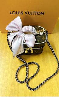 （分類：）位於 。 由 luxfatmui 提交（商品編號 1195344752，圖片 1）。簡介： 。