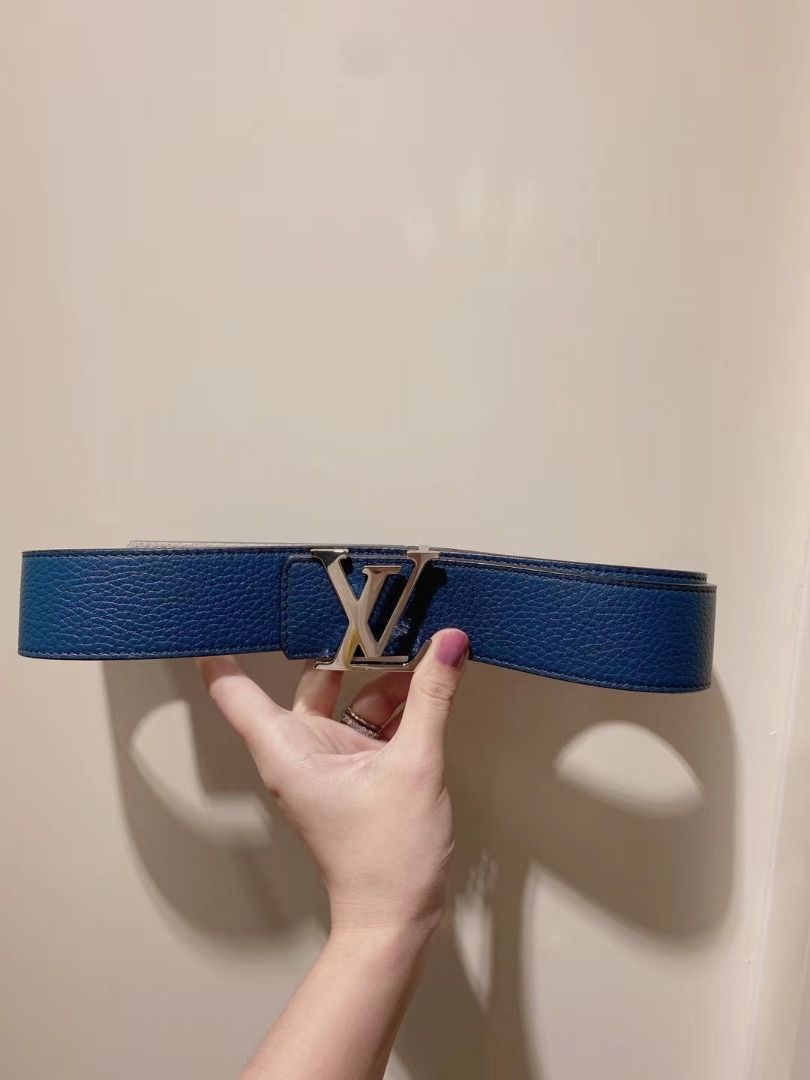 Louis Vuitton LV Initiales Taurillon 40mm Reversible Belt Navy Grey Taurillon. Size 90 cm