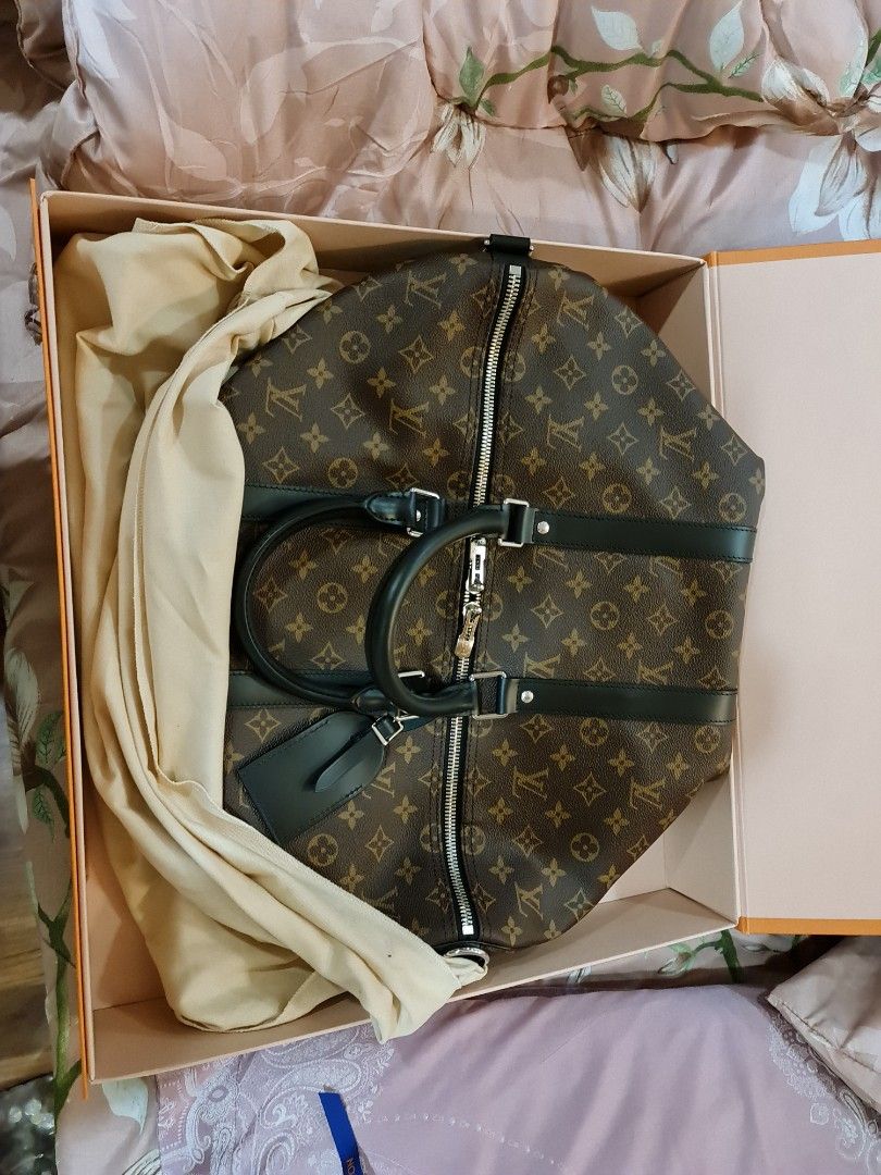 Unboxing Louis Vuitton Keepall Bandouliere 45 // How to Clean Pre-Loved  Items! 