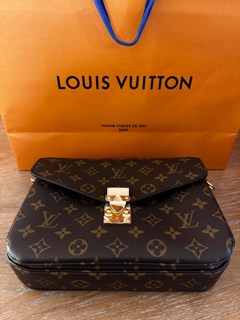 LV M44875 POCHETTE MÉTIS Bag, Luxury, Bags & Wallets on Carousell