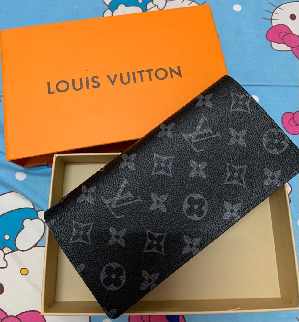 Louis vuitton trifold wallet authentic LV original made in france, Luxury,  Bags & Wallets on Carousell