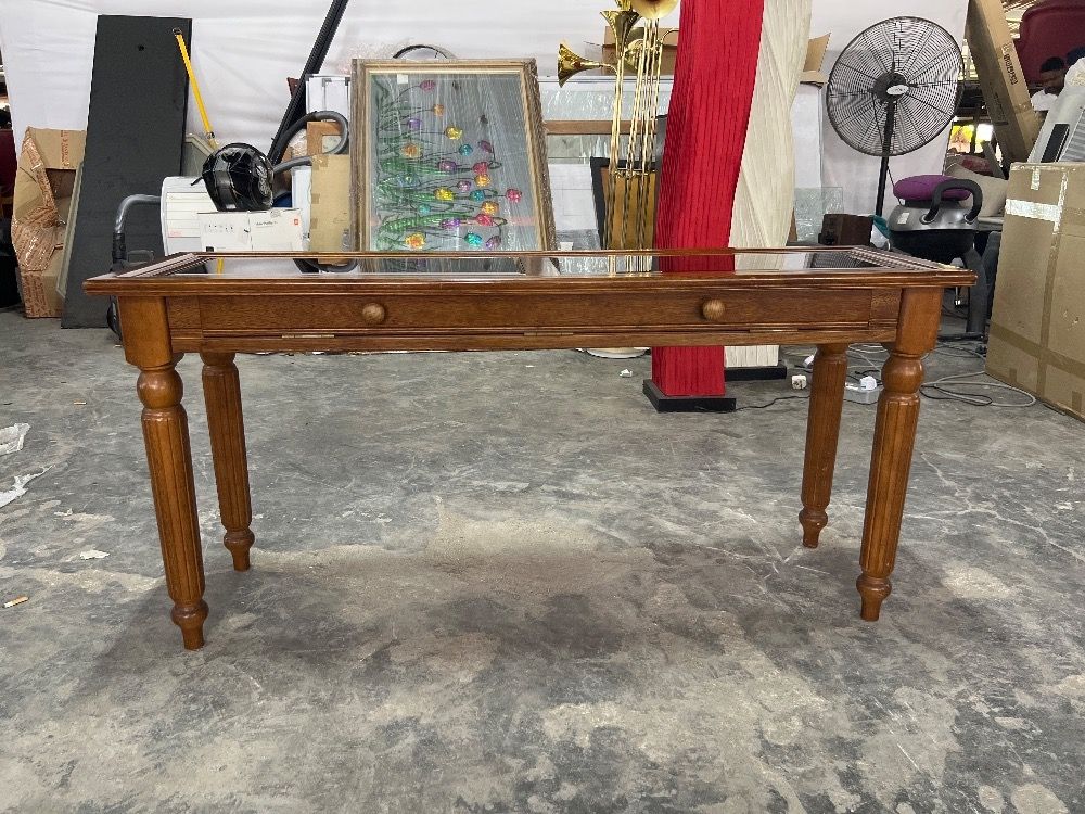 Mahogany Antique Console Table with Glass Top / Meja Konsol Antik