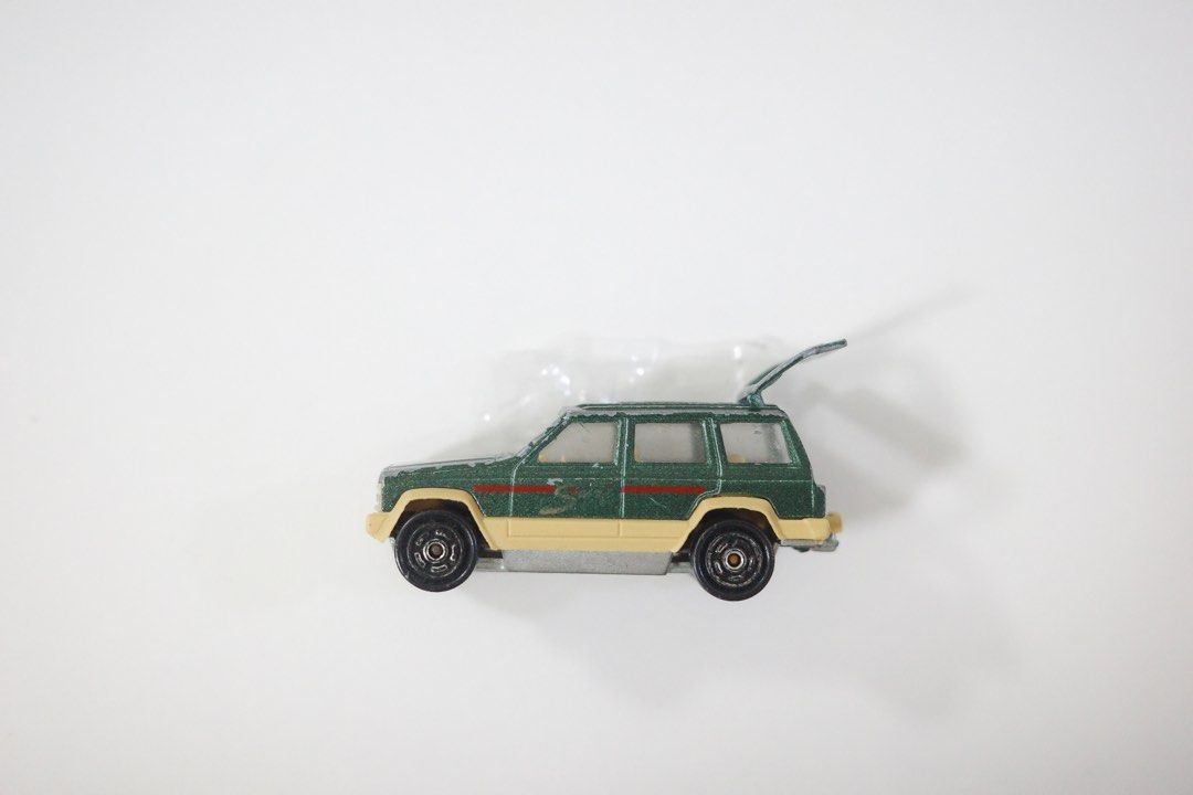 Majorette Jeep Cherokee Limited Hobbies Toys Toys Games on