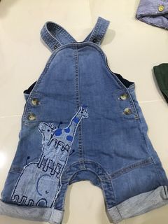 (Category: ) located in . Submitted by farllovescats (Listing ID 1195295499, Image 1). Description: .