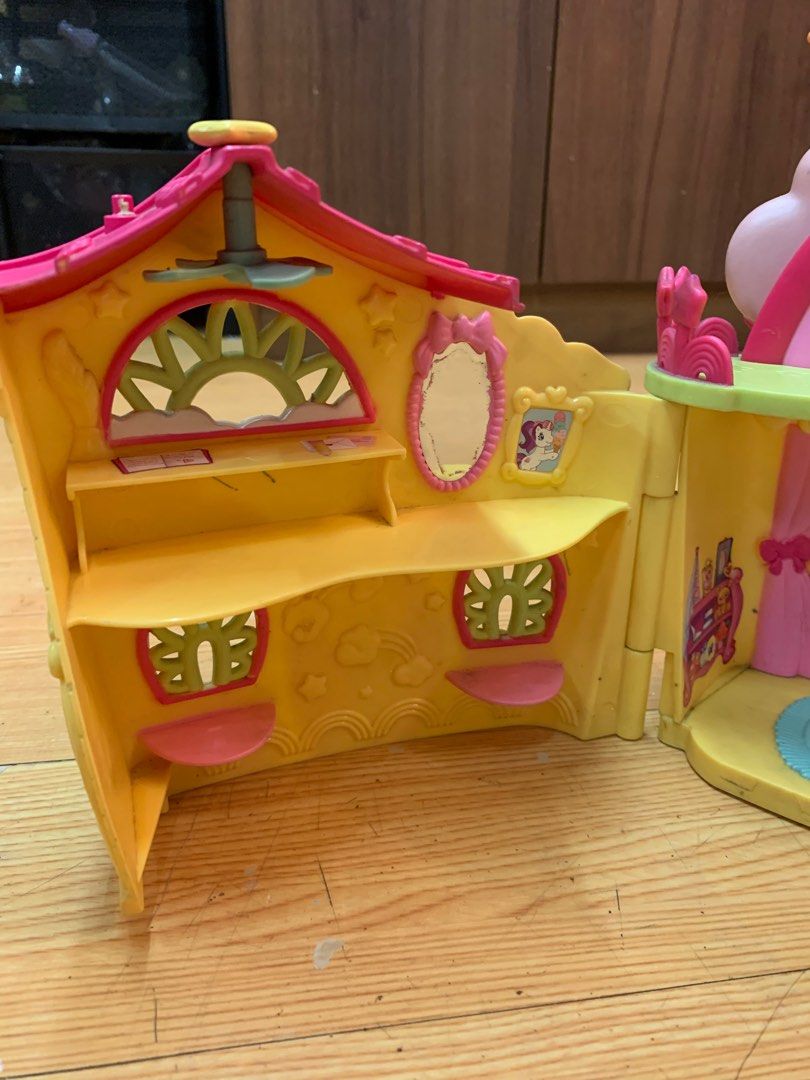 My Little Pony House, Hobbies & Toys, Toys & Games on Carousell