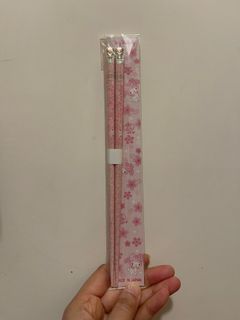 （分類：）位於 。 由 PuiYee 提交（商品編號 1195262769，圖片 1）。簡介： 。