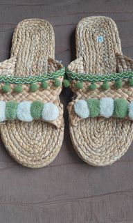Native slipper