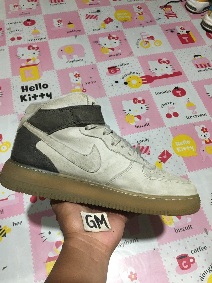 reigning champ x nike air force 1