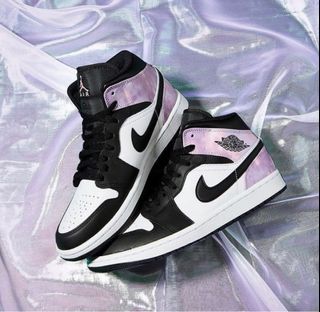 aj1 Collection item 1