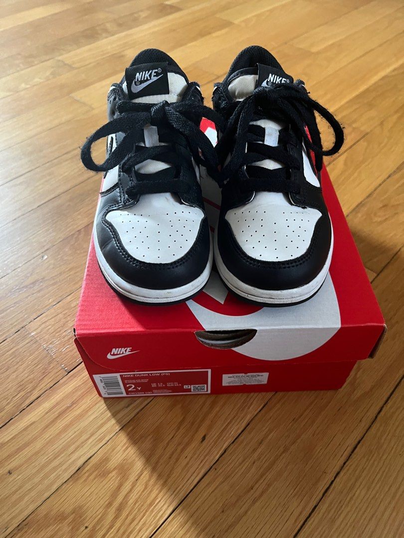 dunk low black white youth