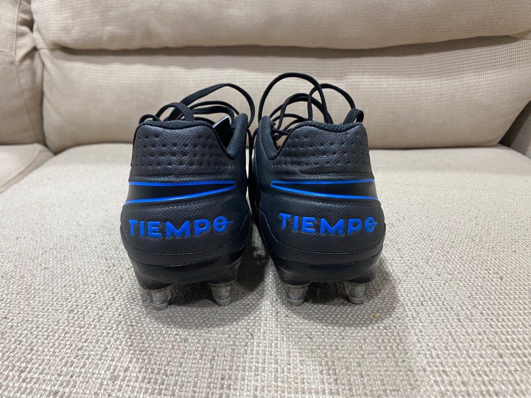 Nike Tiempo Anti Clog Mix Stud Sports Equipment Other Sports