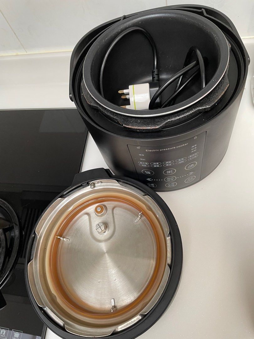 Olayks Electric Pressure Cooker, TV & Home Appliances, Kitchen