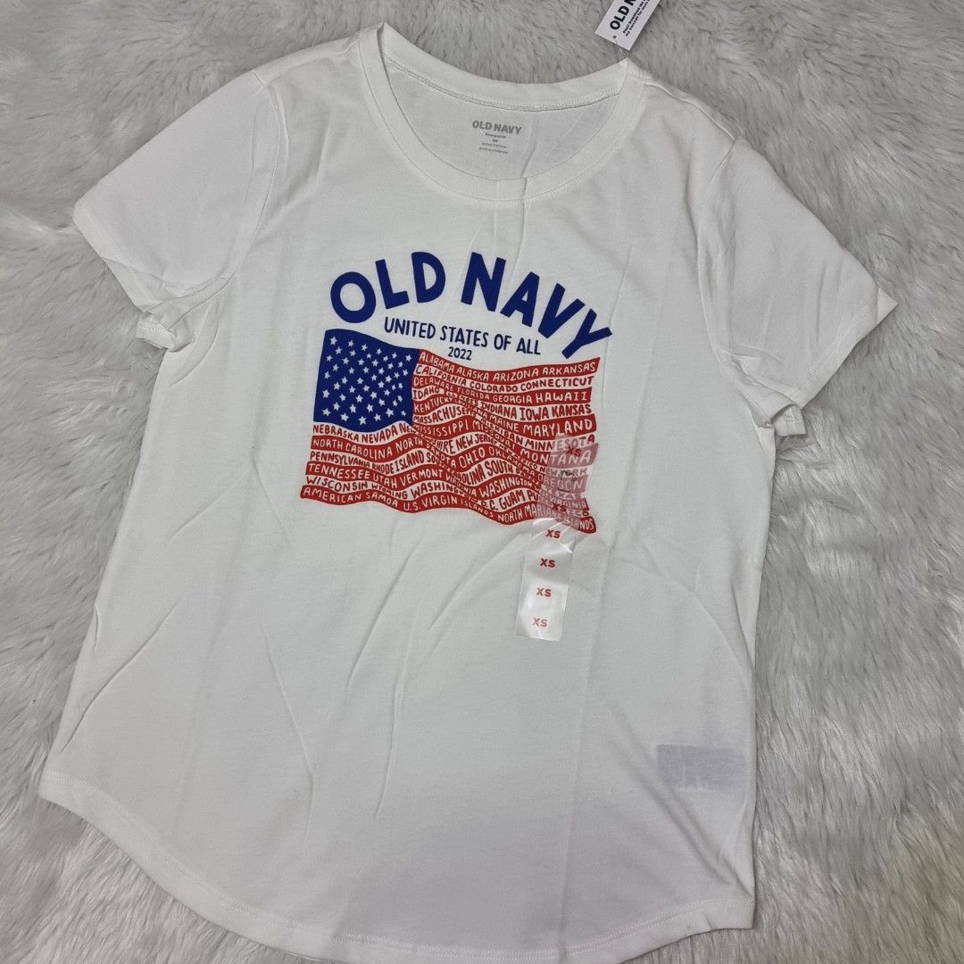 (U.P. $29) Old Navy Vintage America Flag T-Shirt