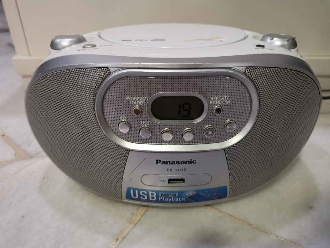 Panasonic RX-DU10 FM radio CD USB player