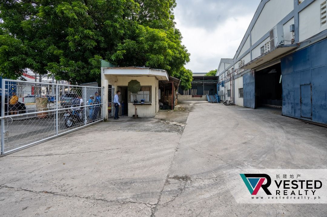 PEZA Warehouse for Lease in Cavite (Category: Commercial) located in Quezon City. Submitted by vestedrealty.ph (Listing ID 1195207730, Image 3). Description: This is a rare PEZA Warehouse for Lease in Rosario Cavite. The warehouse is located inside an industrial compound of a PEZA Zone which houses numerous multi-national companies. Tenants will be able to enjoy the tax benefits that come along with operating within the PEZA zone. Being situated 