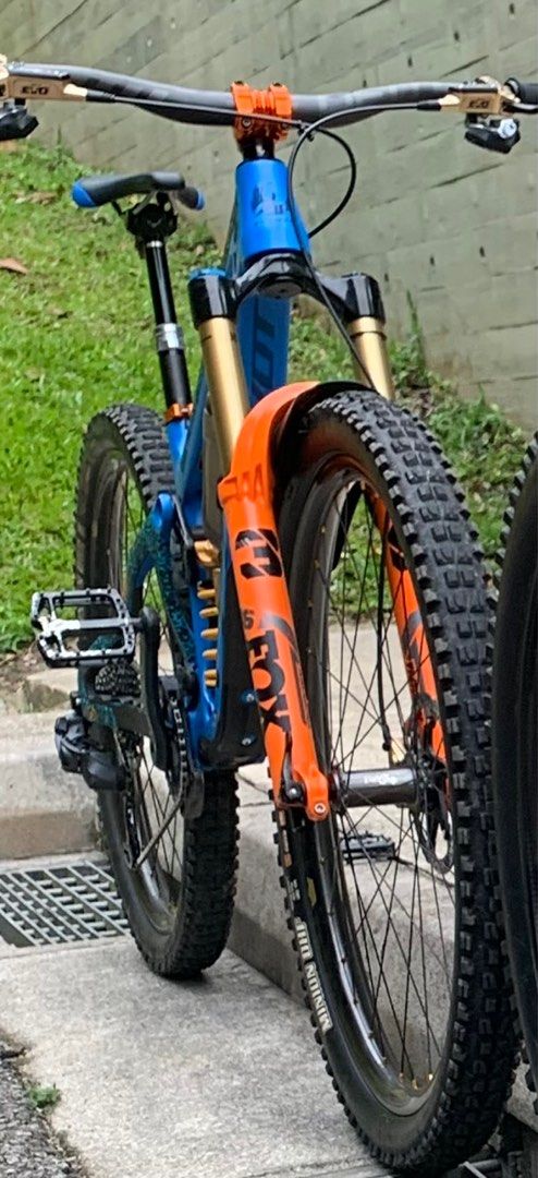 Pivot switchblade 2021 frame outlet