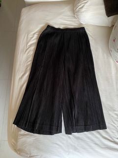 (Category: ) located in . Submitted by kazzza (Listing ID 1195252816, Image 1). Description: .