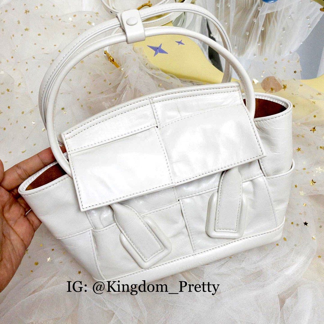 Bottega white sales bag