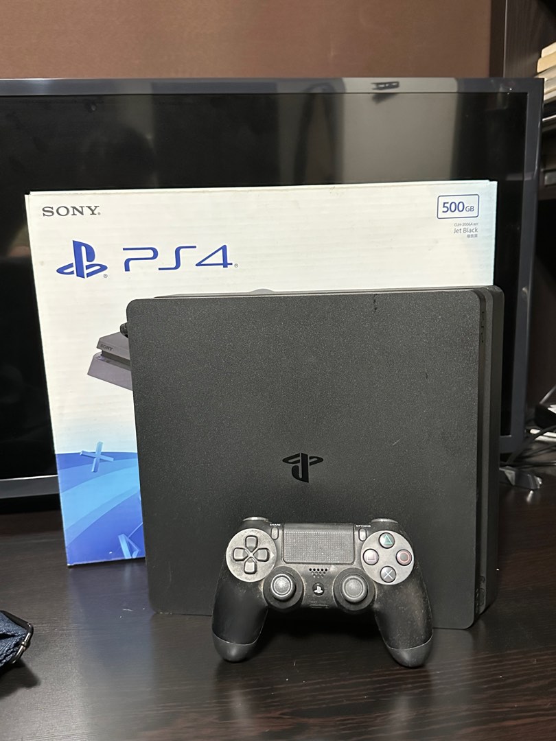 PS4 Jet Black 500GB w/ 1 controller, Video Gaming, Video Game Consoles