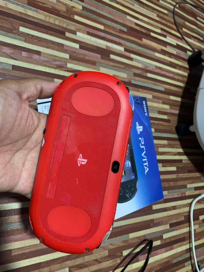 playstation vita 2000