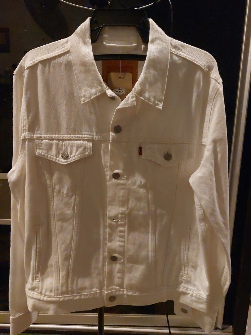 RARE Levi s White Denim Jacket Men s Fashion Coats Jackets and