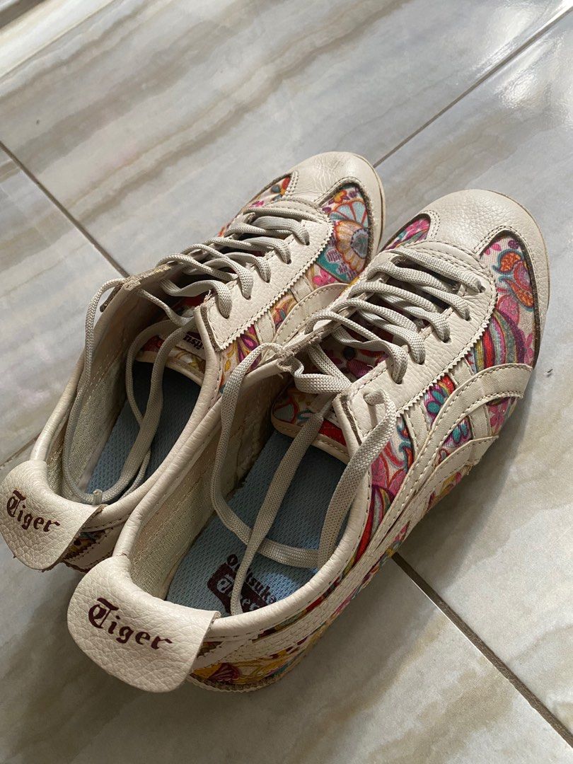 Onitsuka tiger flower sales