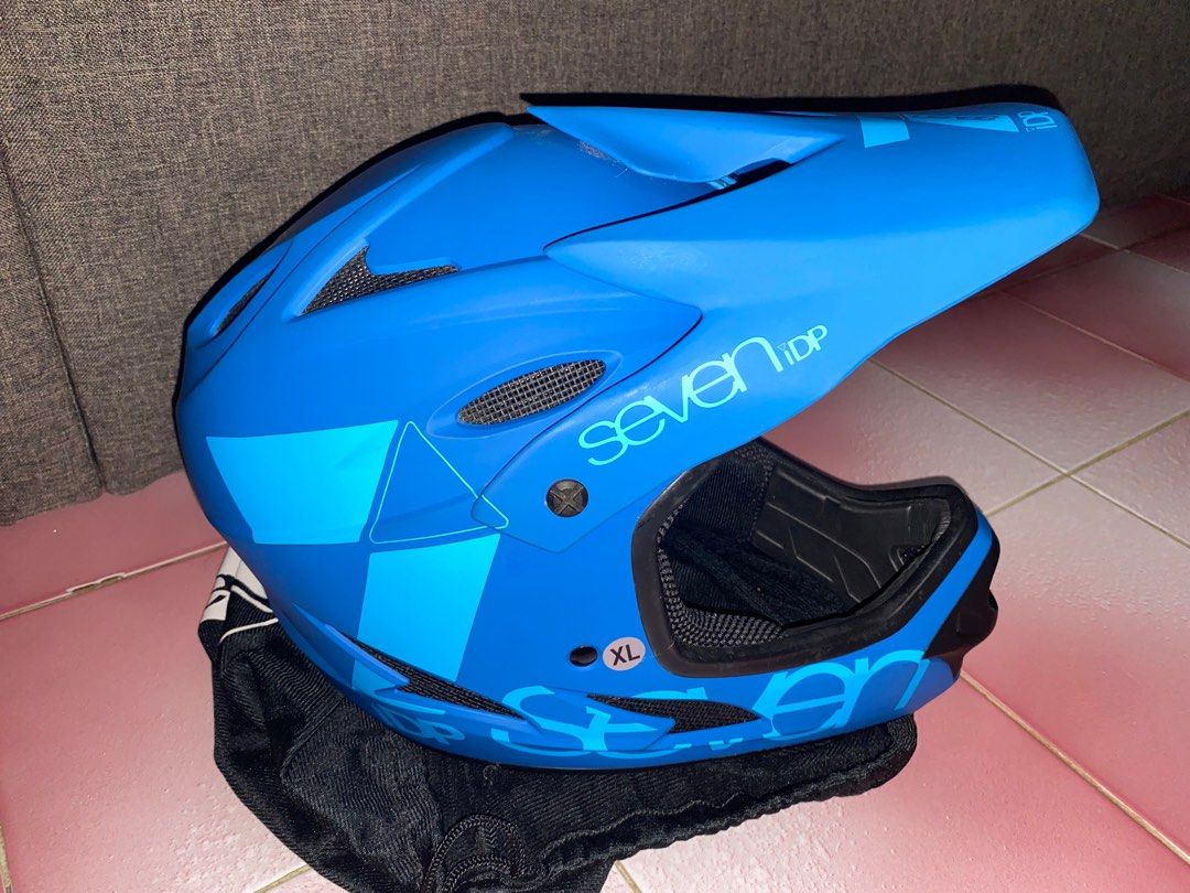 Seven idp helm online