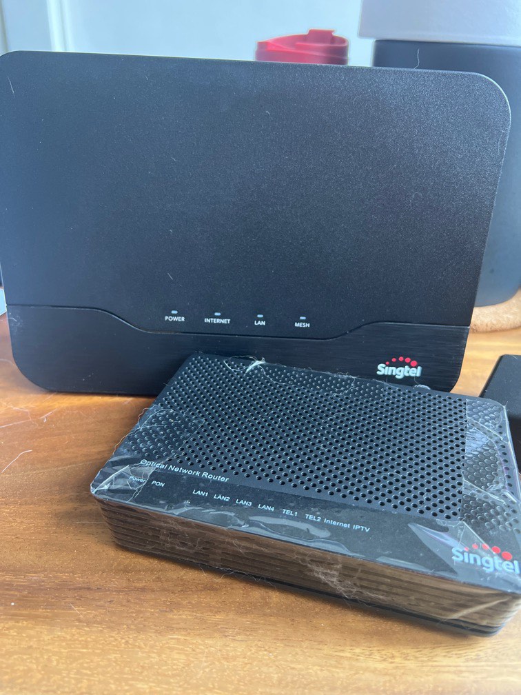 Singtel Mesh Router and Optical, Computers & Tech, Parts & Accessories ...