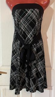 Strapless Tube Black Printed Dress A Line Cut with belt by Estilo